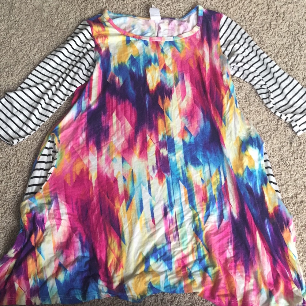 Super cute striped top